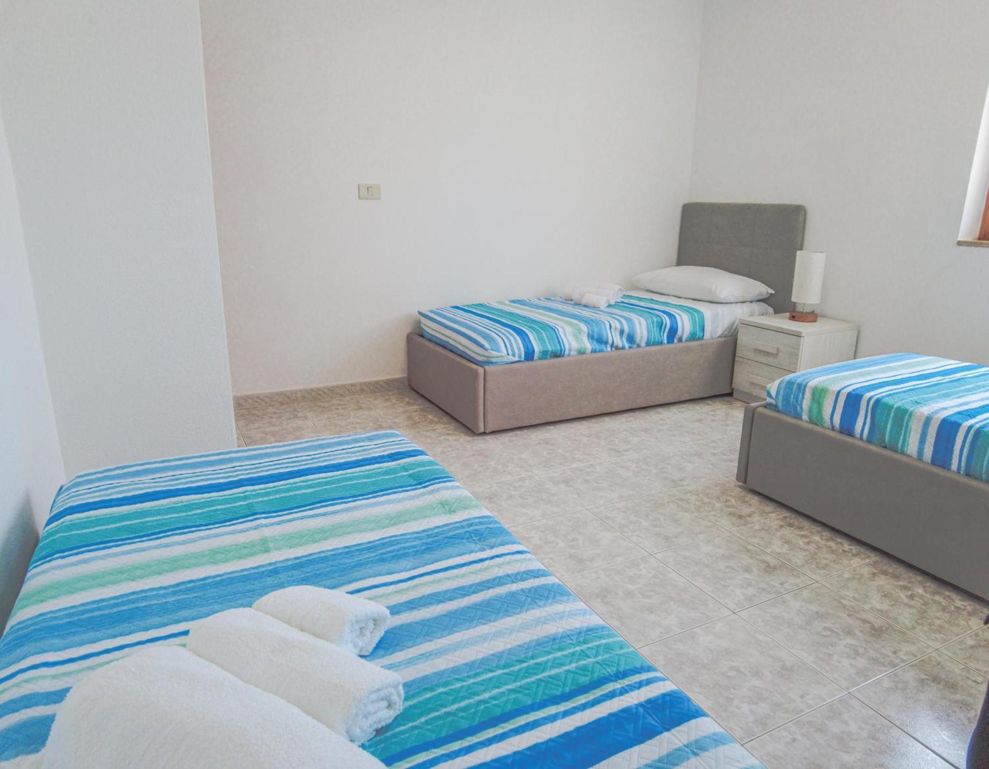 Budget Beds Alghero Esterno foto
